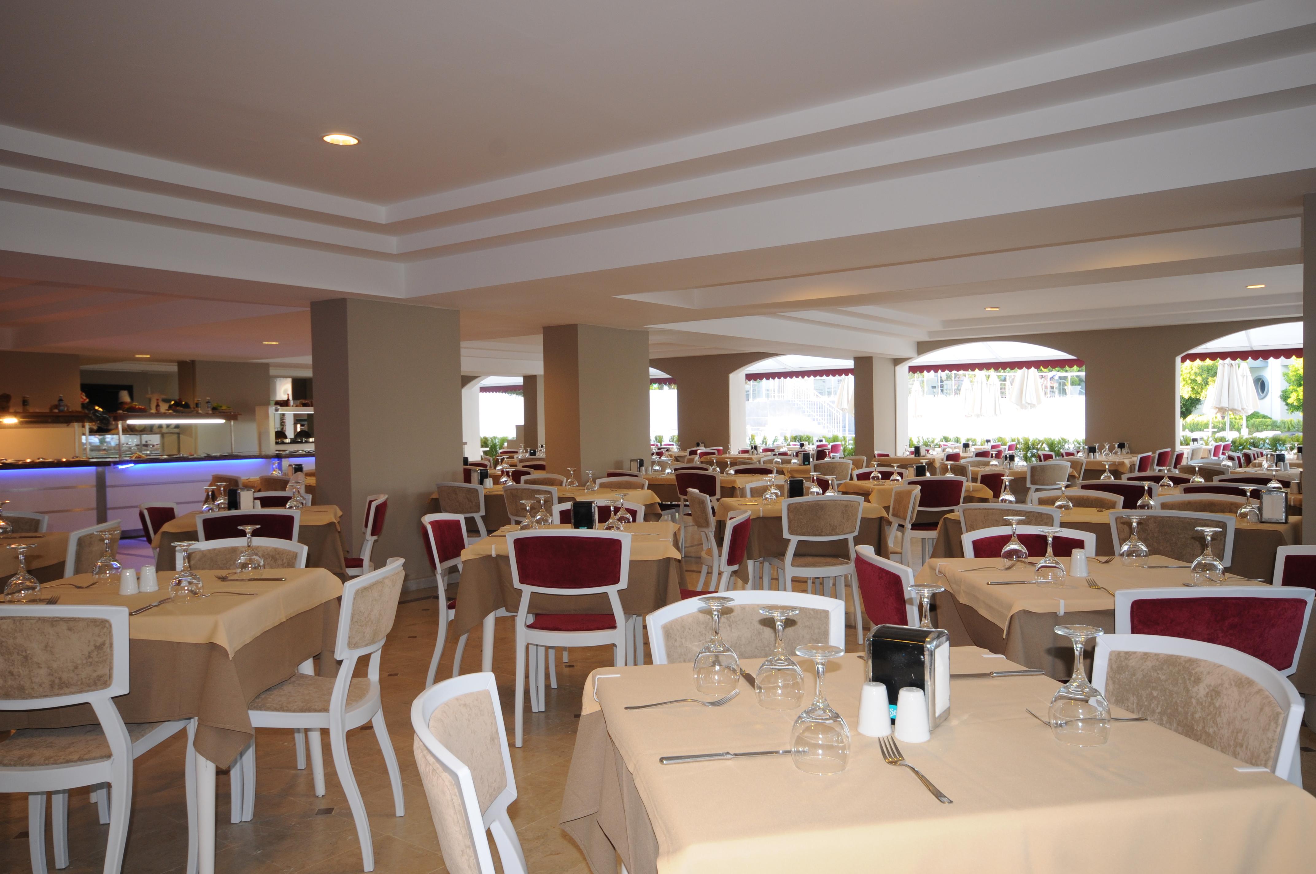 Luna Beach Deluxe Hotel 马尔马里斯 外观 照片