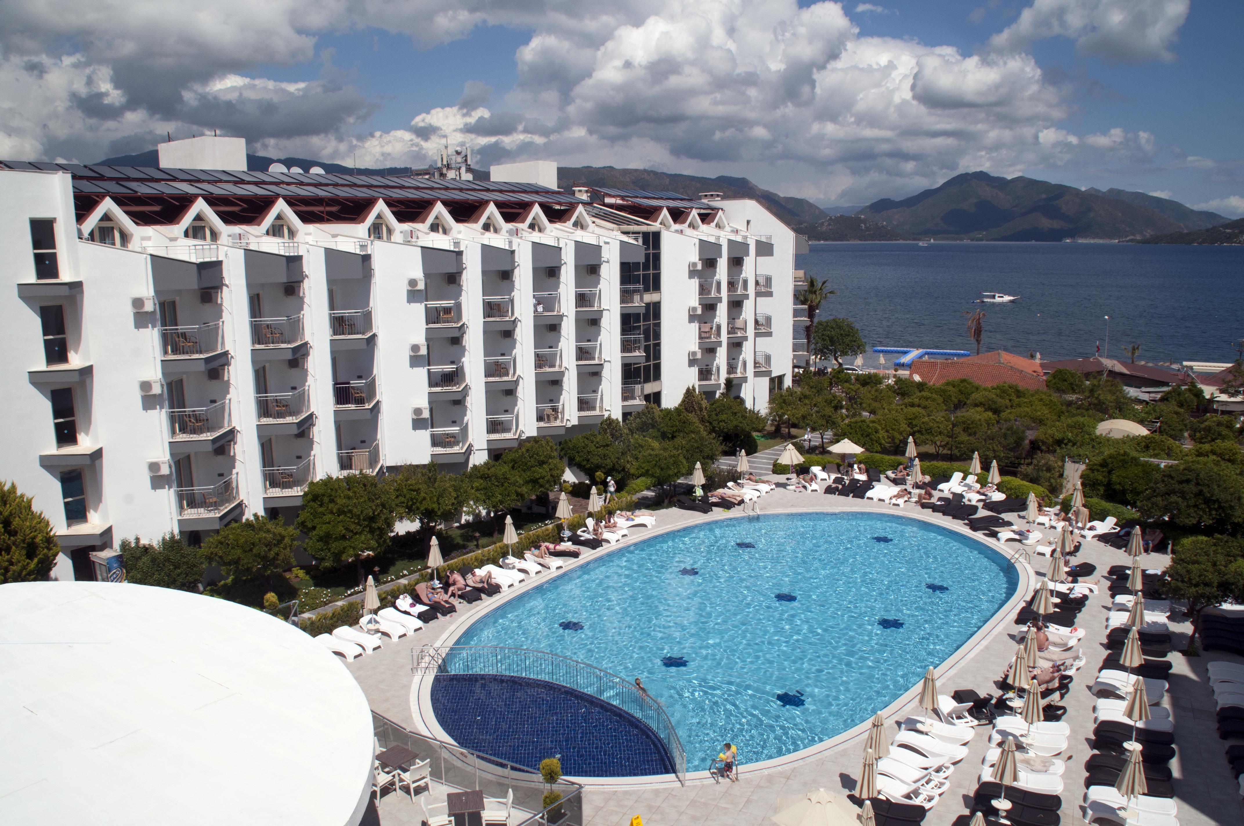 Luna Beach Deluxe Hotel 马尔马里斯 外观 照片