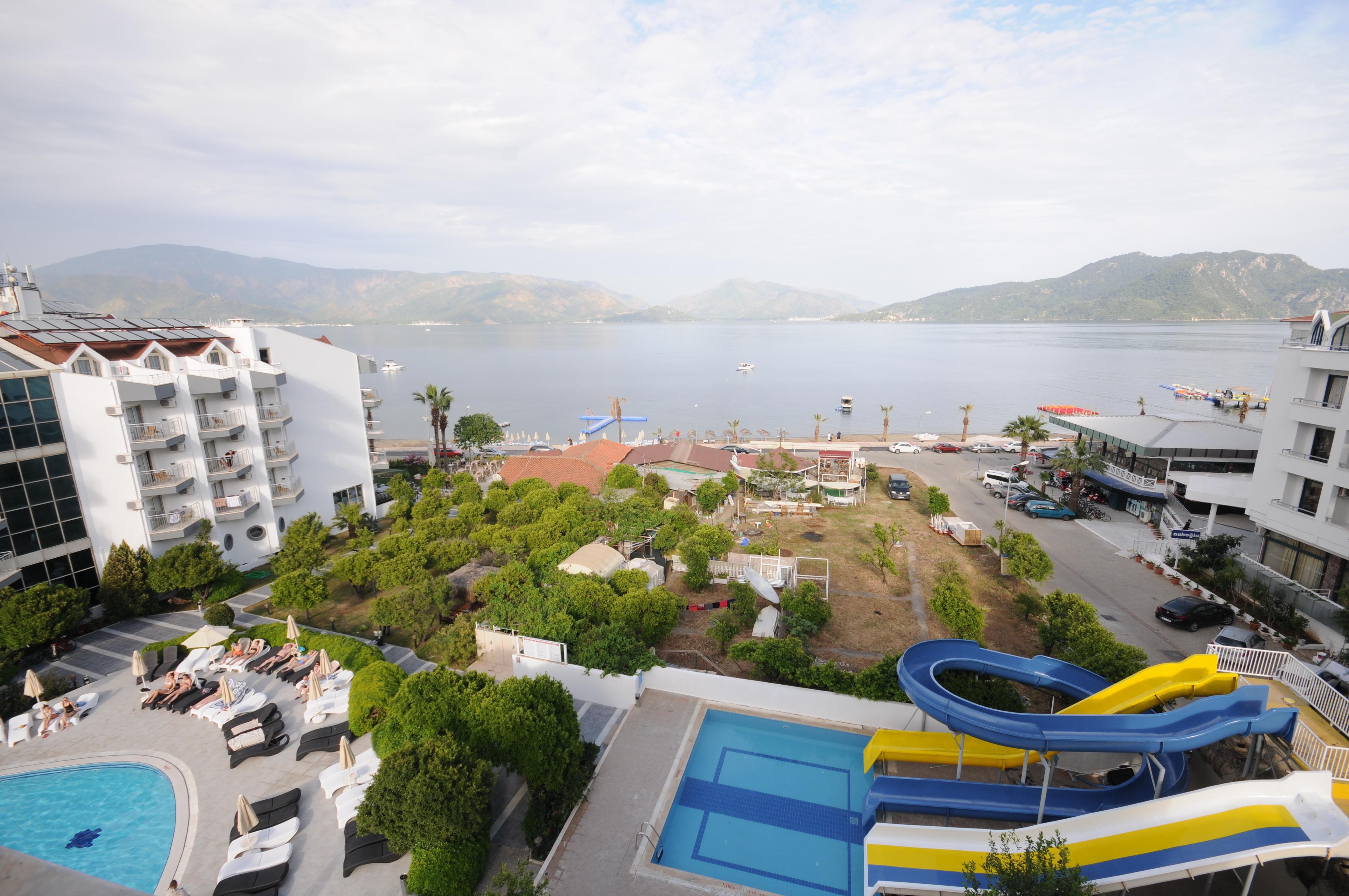 Luna Beach Deluxe Hotel 马尔马里斯 外观 照片