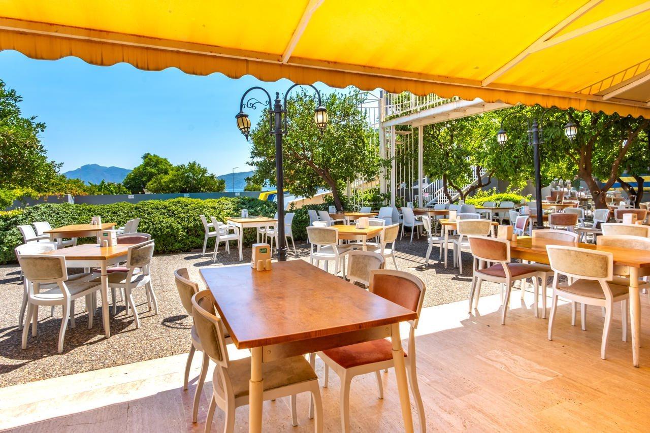 Luna Beach Deluxe Hotel 马尔马里斯 外观 照片