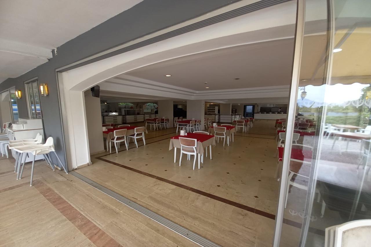 Luna Beach Deluxe Hotel 马尔马里斯 外观 照片