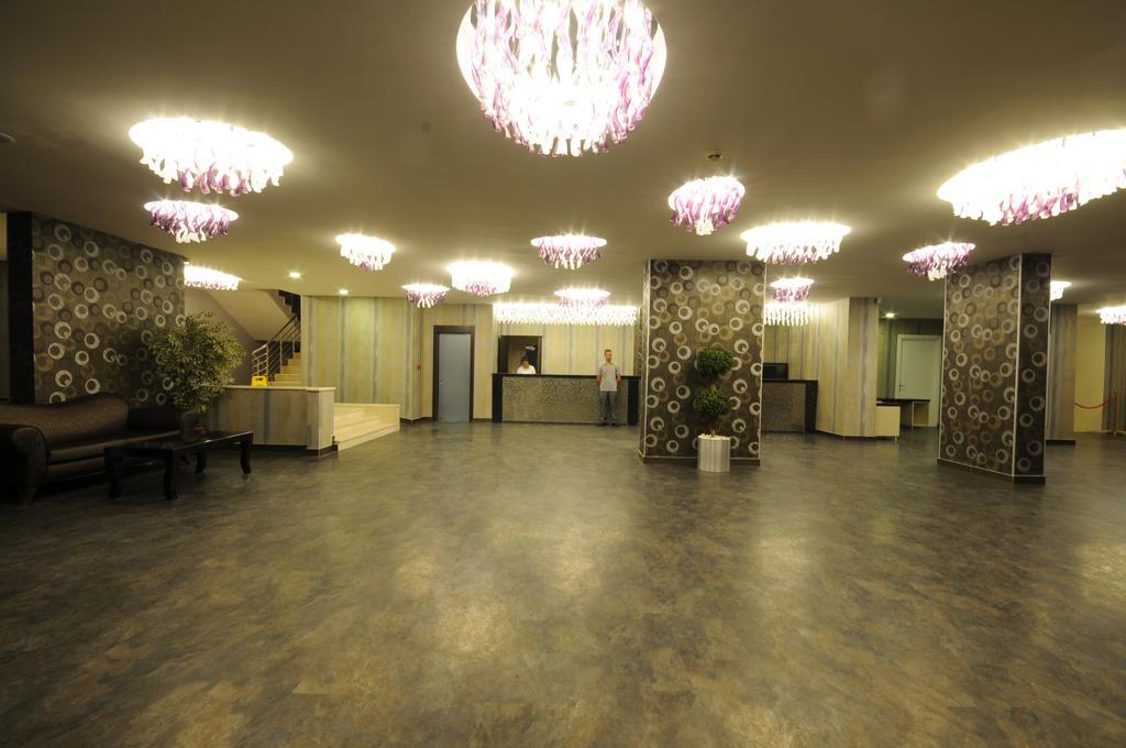 Luna Beach Deluxe Hotel 马尔马里斯 外观 照片