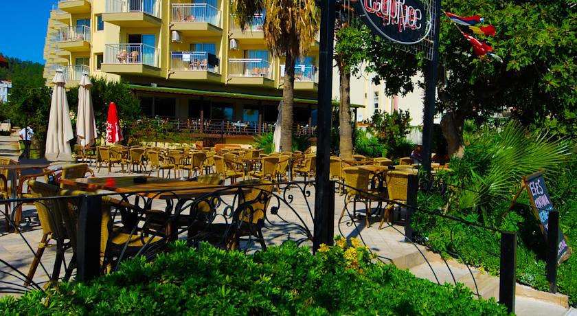 Luna Beach Deluxe Hotel 马尔马里斯 外观 照片