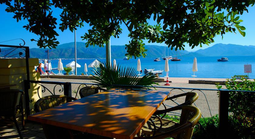 Luna Beach Deluxe Hotel 马尔马里斯 外观 照片
